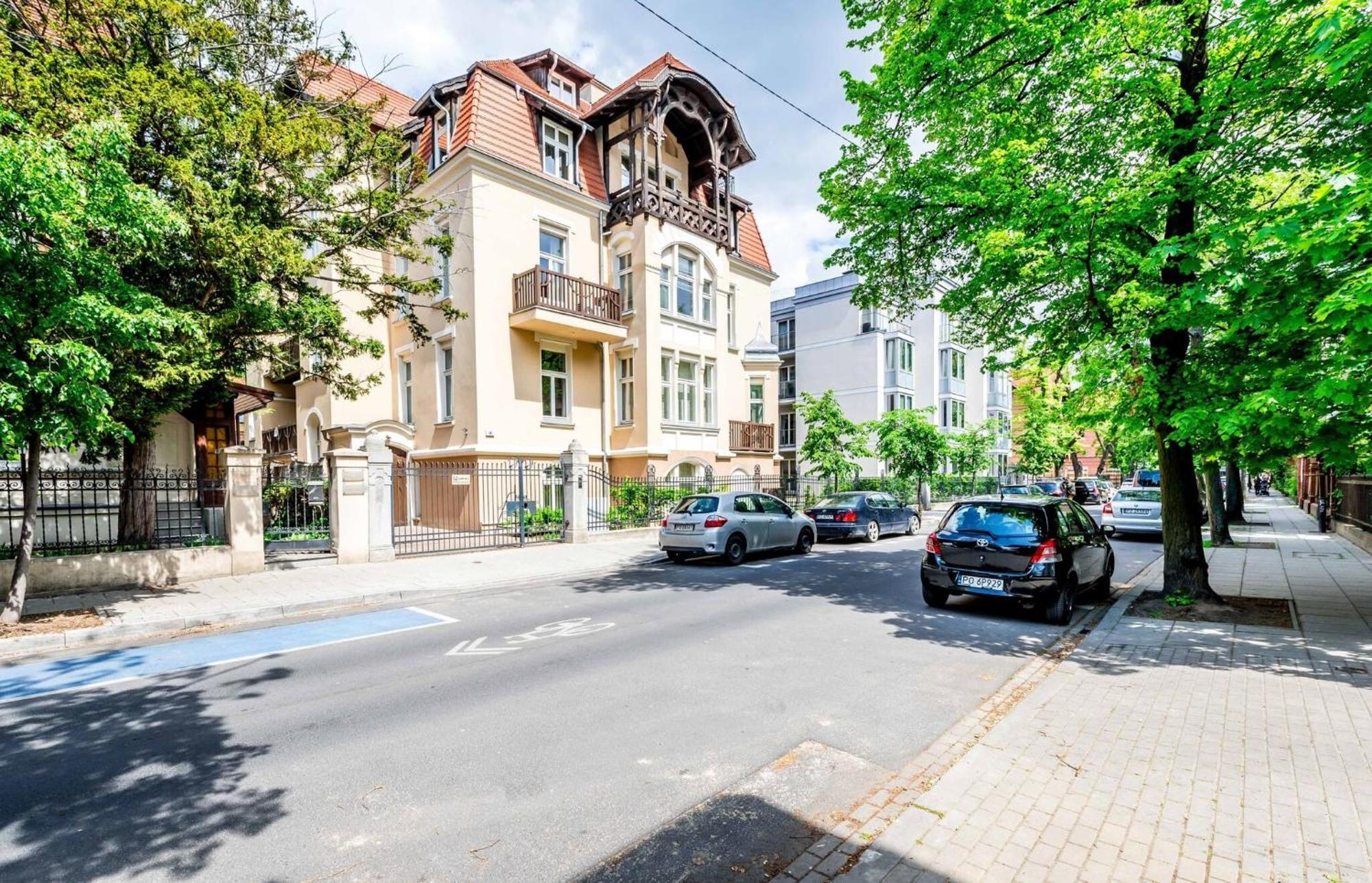 Rent Like - Elizy Orzeszkowej 6