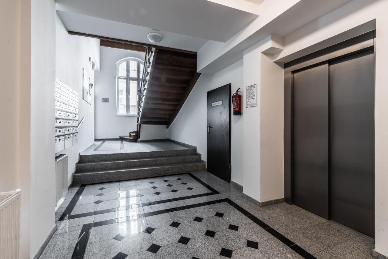 Rent Like - Elizy Orzeszkowej 6 * Posen